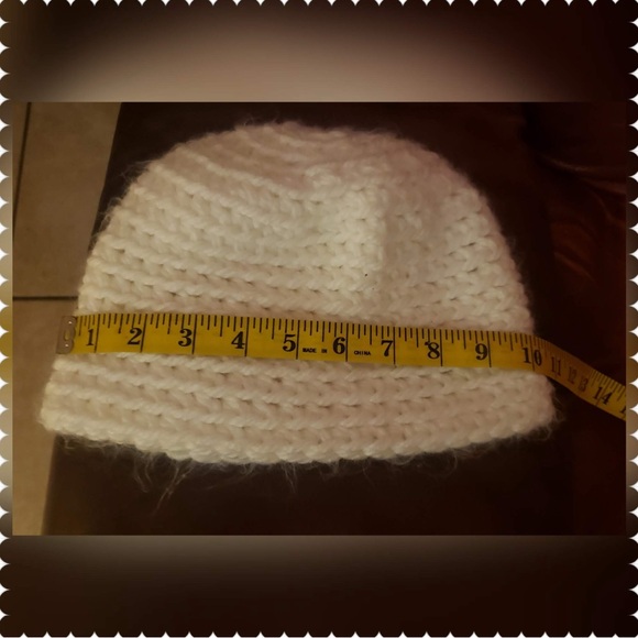 Cozy White Knit Beanie - Picture 3 of 3